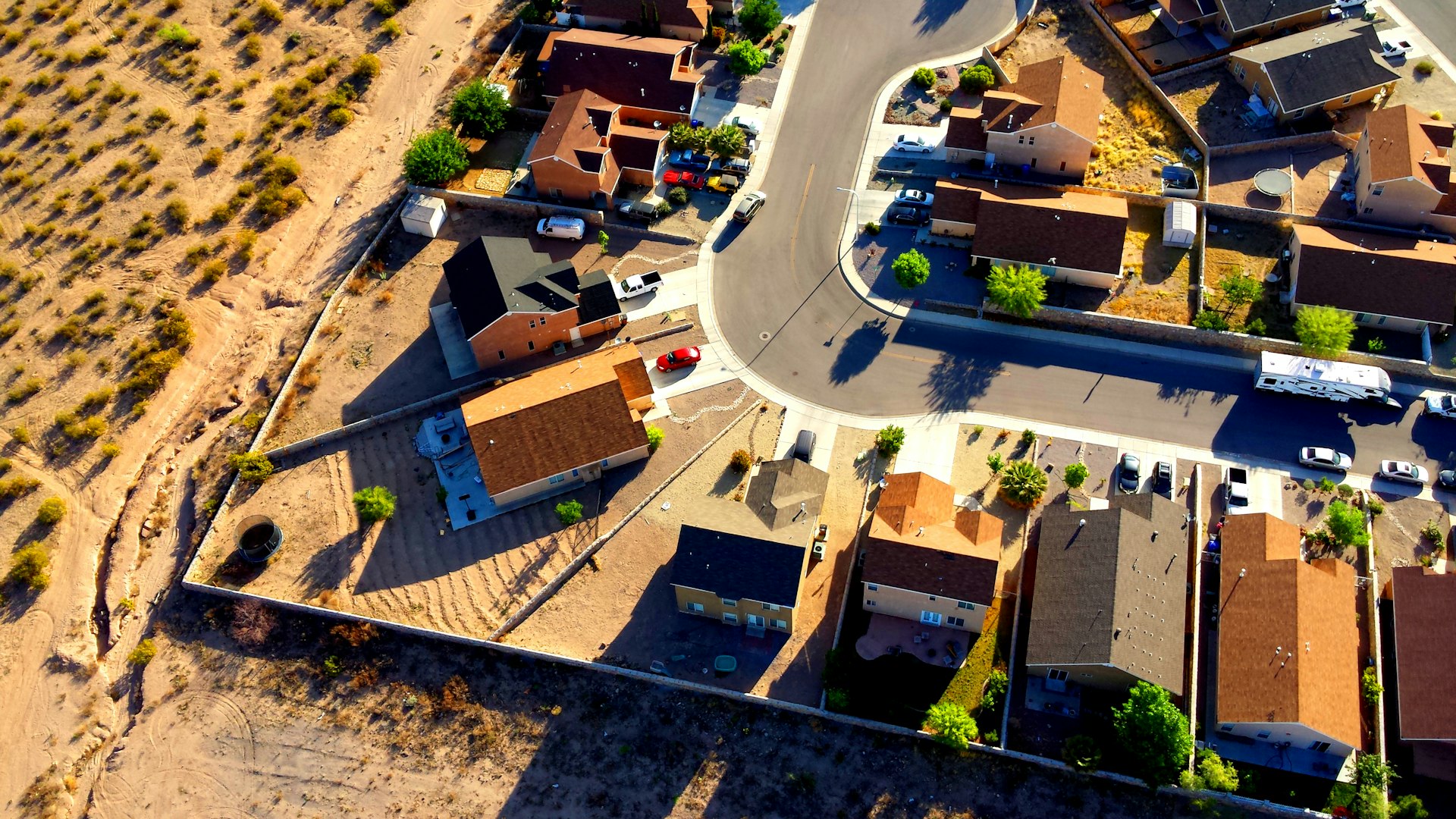 How Migration Patterns Reshape Local Real Estate Values and Opportunities