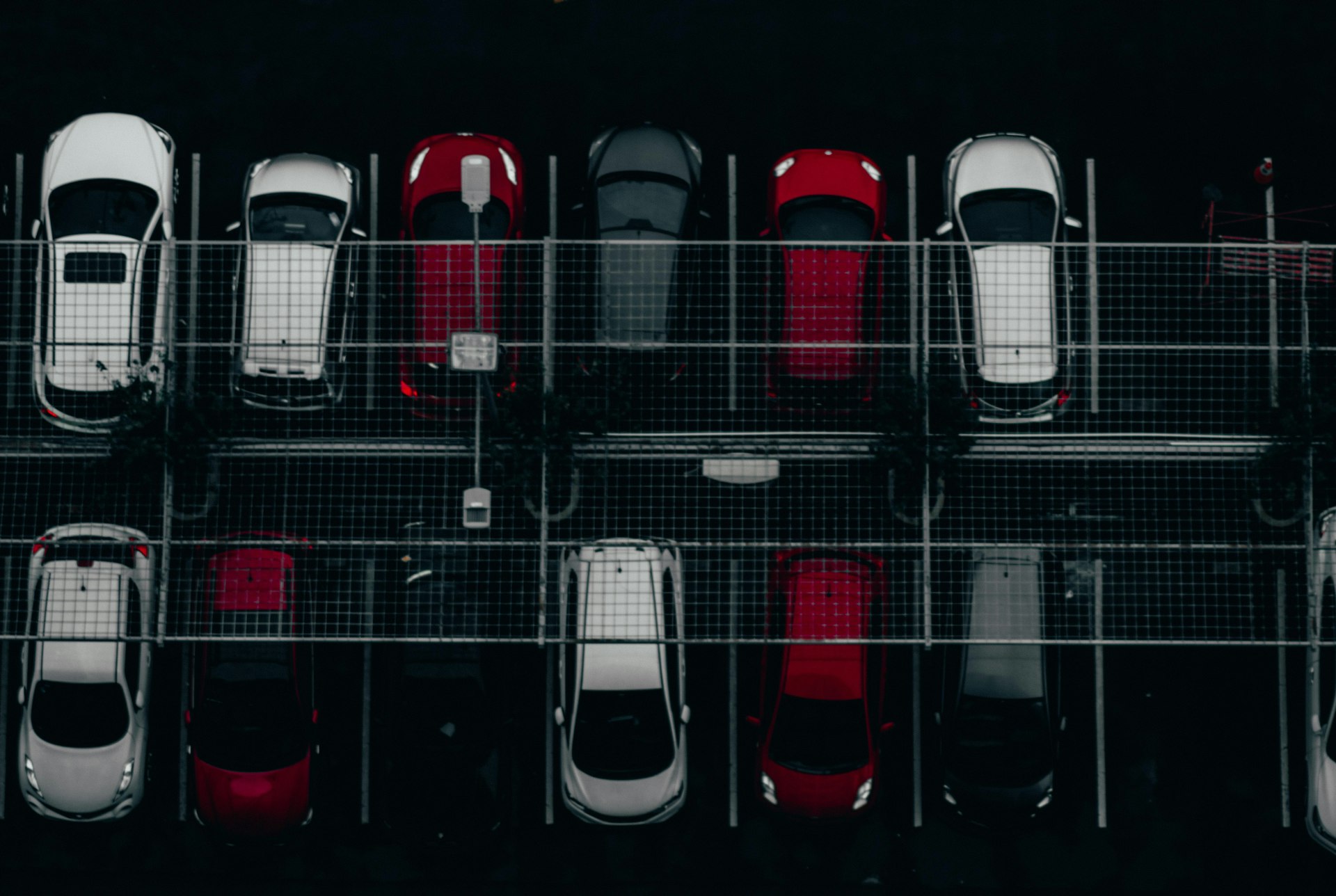How Automotive E-Commerce Platforms Are Transforming Car Buying and Parts Sales